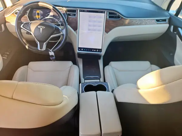 5YJXCAE20JF091876 2018 TESLA MODEL X - Image 8