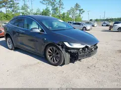 5YJXCAE20JF101564 2018 TESLA MODEL X