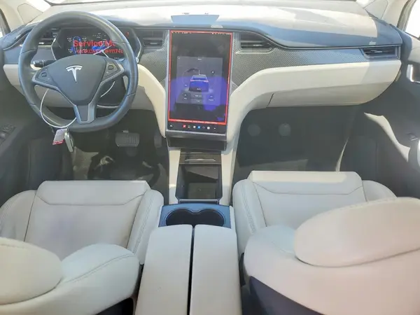 5YJXCAE20JF111740 2018 TESLA MODEL X - Image 8