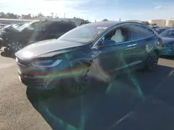 5YJXCAE20JF112922 2018 TESLA MODEL X