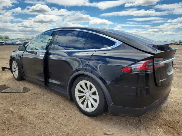 5YJXCAE20JF120762 2018 TESLA MODEL X - Image 2