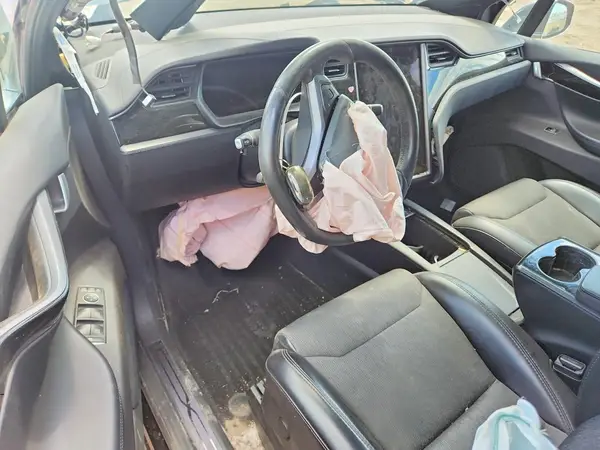 5YJXCAE20JF120762 2018 TESLA MODEL X - Image 8