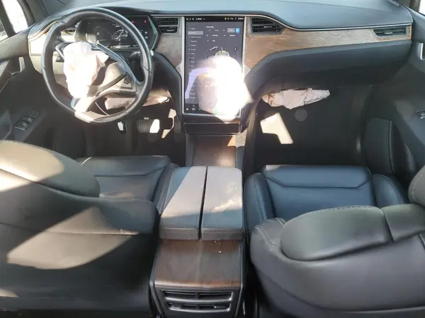5YJXCAE20JF128263 2018 TESLA MODEL X - Image 8