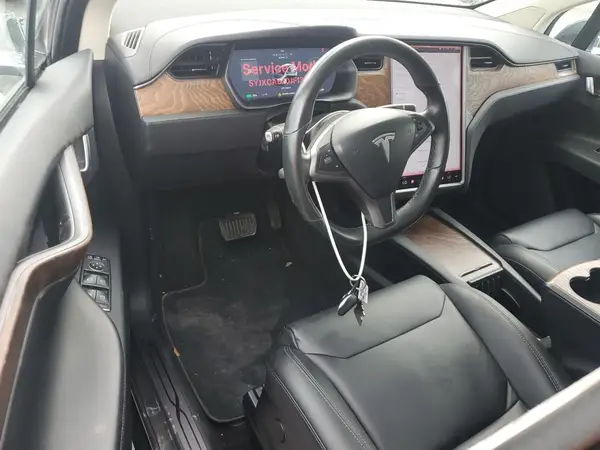 5YJXCAE20JF137027 2018 TESLA MODEL X - Image 8