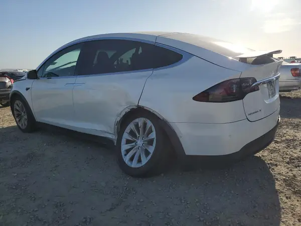 5YJXCAE20JF140512 2018 TESLA MODEL X - Image 2