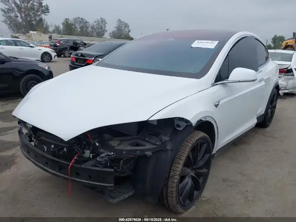 5YJXCAE20KF151382 2019 TESLA MODEL X - Image 2