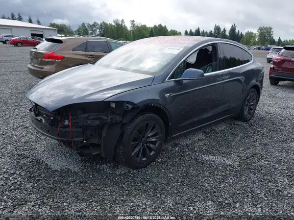 5YJXCAE20KF152371 2019 TESLA MODEL X - Image 2