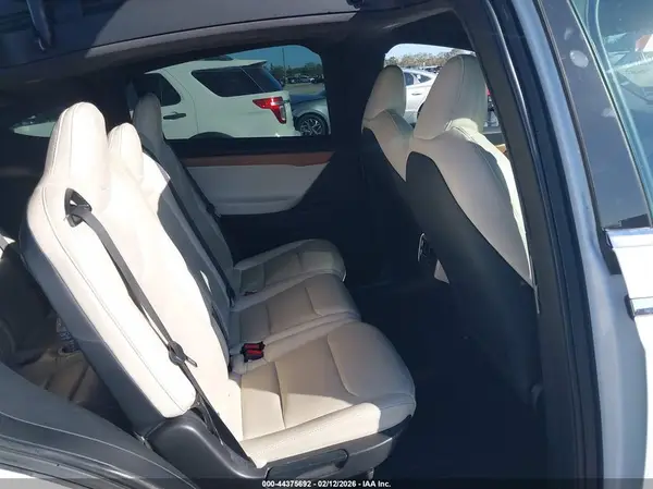 5YJXCAE20LF243934 2020 TESLA MODEL X - Image 8