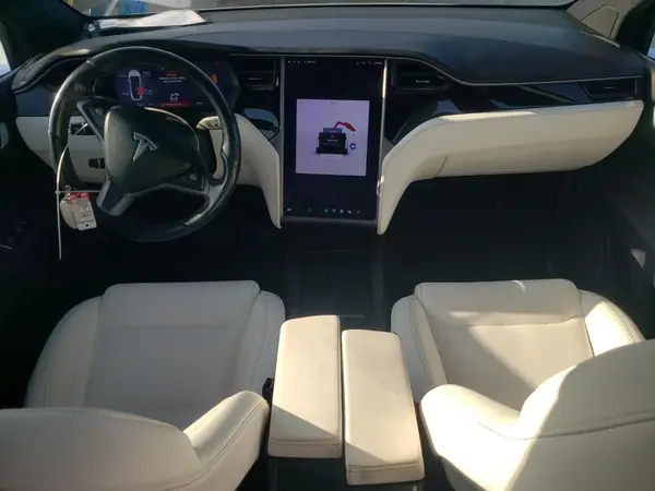 5YJXCAE20LF245781 2020 TESLA MODEL X - Image 8