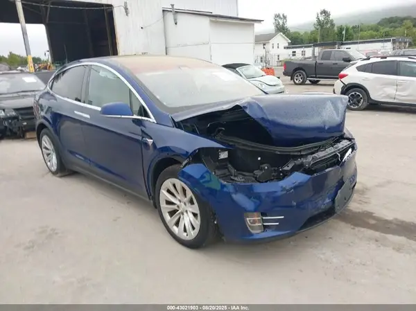 5YJXCAE20LF263231 2020 TESLA MODEL X - Image 1