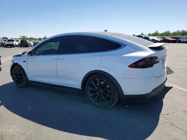 5YJXCAE20LF305767 2020 TESLA MODEL X - Image 2