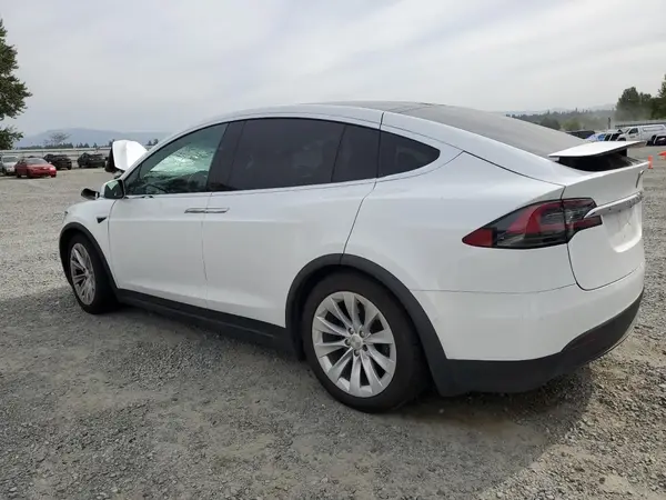5YJXCAE20MF311571 2021 TESLA MODEL X - Image 2