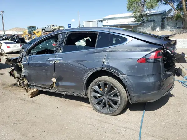5YJXCAE20MF319573 2021 TESLA MODEL X - Image 2
