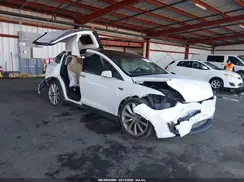 5YJXCAE21GF002194 2016 TESLA MODEL X
