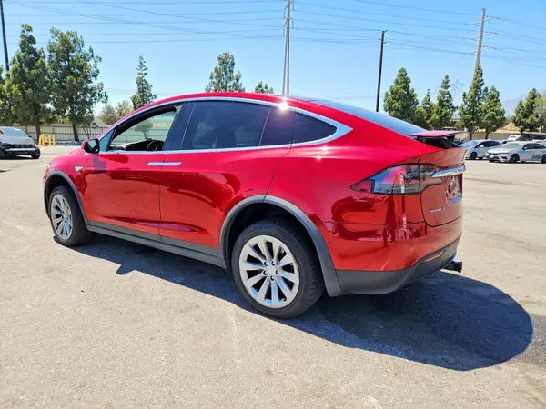 5YJXCAE21GF002941 2016 TESLA MODEL X - Image 2