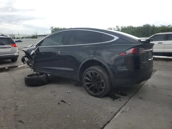 5YJXCAE21GF004060 2016 TESLA MODEL X - Image 2