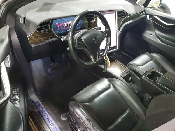 5YJXCAE21GF005368 2016 TESLA MODEL X - Image 8