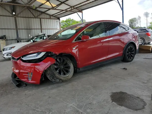 5YJXCAE21GF008822 2016 TESLA MODEL X - Image 1