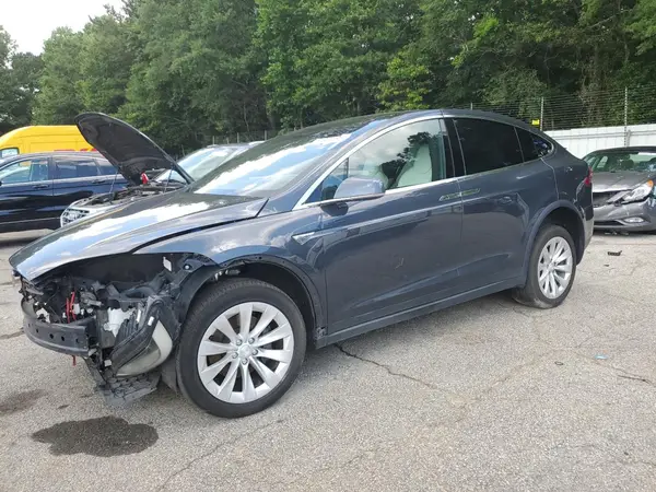5YJXCAE21GF016161 2016 TESLA MODEL X - Image 1