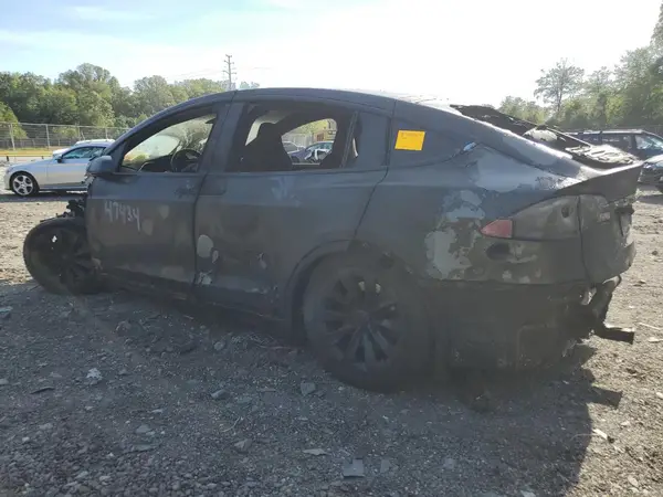 5YJXCAE21HF058122 2017 TESLA MODEL X - Image 2