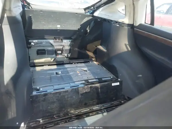 5YJXCAE21HF061196 2017 TESLA MODEL X - Image 8