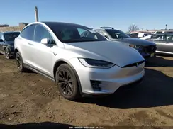 5YJXCAE21HF075079 2017 TESLA MODEL X