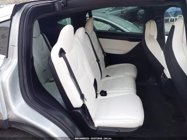 5YJXCAE21HF075079 2017 TESLA MODEL X - Image 8
