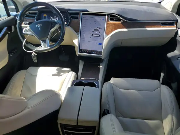 5YJXCAE21HF076779 2017 TESLA MODEL X - Image 8