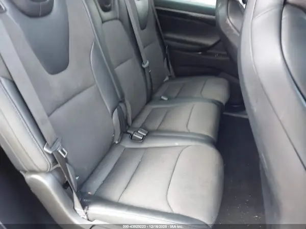 5YJXCAE21JF090266 2018 TESLA MODEL X - Image 8