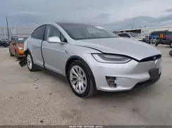 5YJXCAE21JF102349 2018 TESLA MODEL X