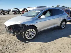 5YJXCAE21JF117787 2018 TESLA MODEL X