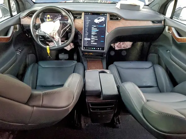 5YJXCAE21JF142849 2018 TESLA MODEL X - Image 8