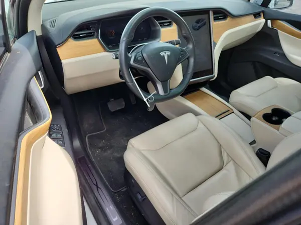 5YJXCAE21KF147213 2019 TESLA MODEL X - Image 8