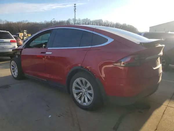 5YJXCAE21KF188232 2019 TESLA MODEL X - Image 2