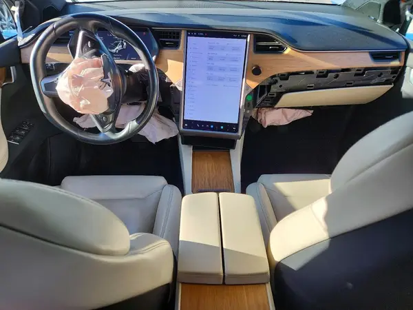 5YJXCAE21KF191082 2019 TESLA MODEL X - Image 8