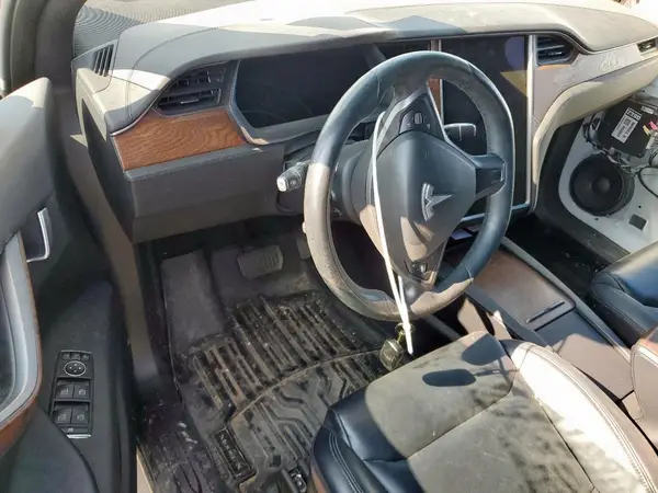 5YJXCAE21LF231579 2020 TESLA MODEL X - Image 8