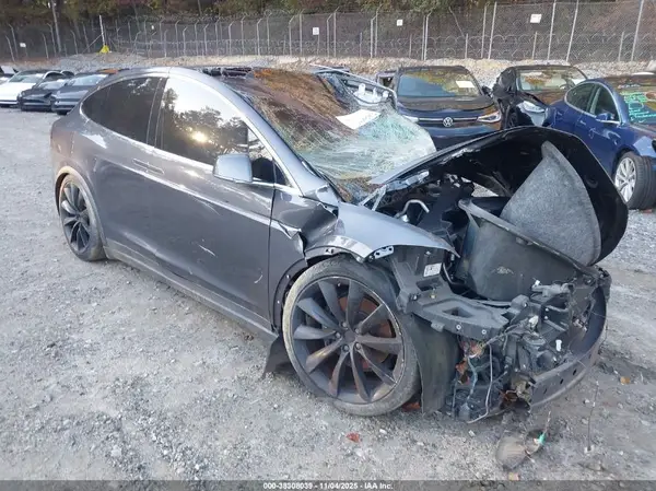 5YJXCAE21LF302862 2020 TESLA MODEL X
