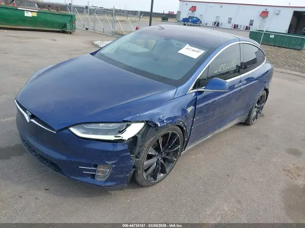 5YJXCAE22GF001801 2016 TESLA MODEL X - Image 2