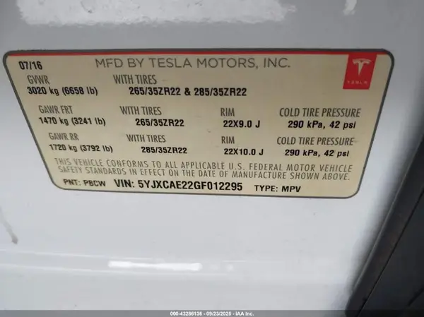 5YJXCAE22GF012295 2016 TESLA MODEL X - Image 8