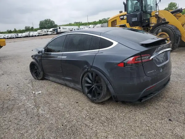 5YJXCAE22GF017593 2016 TESLA MODEL X - Image 2
