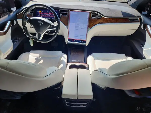 5YJXCAE22GF022650 2016 TESLA MODEL X - Image 8