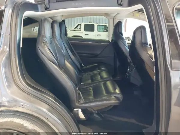 5YJXCAE22GF028917 2016 TESLA MODEL X - Image 8