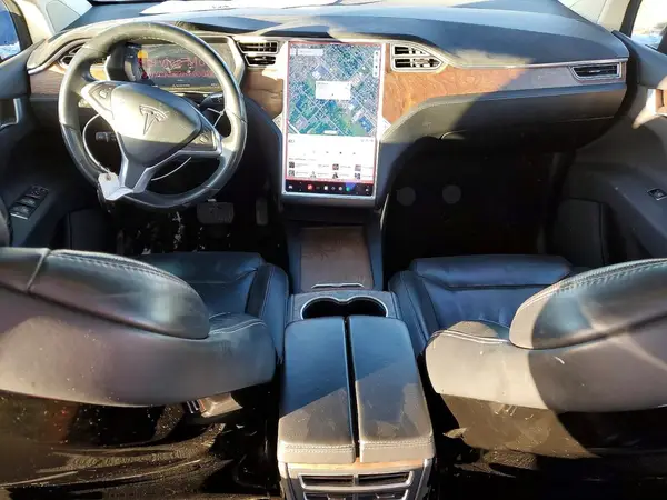 5YJXCAE22HF038199 2017 TESLA MODEL X - Image 8
