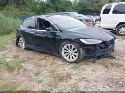 5YJXCAE22HF041135 2017 TESLA MODEL X