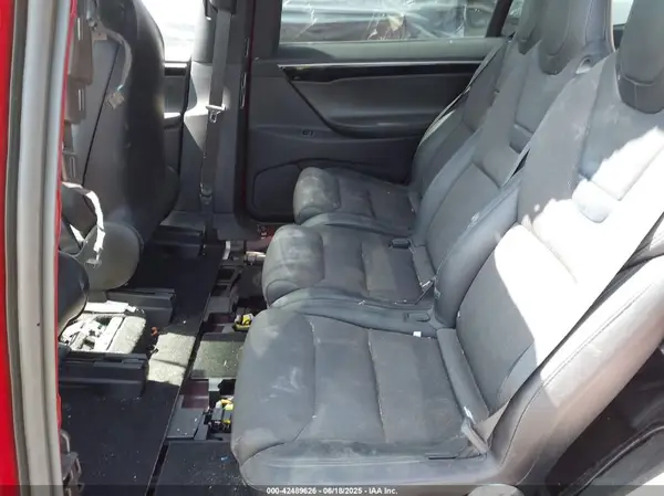 5YJXCAE22HF045704 2017 TESLA MODEL X - Image 8