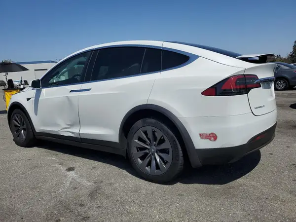 5YJXCAE22HF060834 2017 TESLA MODEL X - Image 2