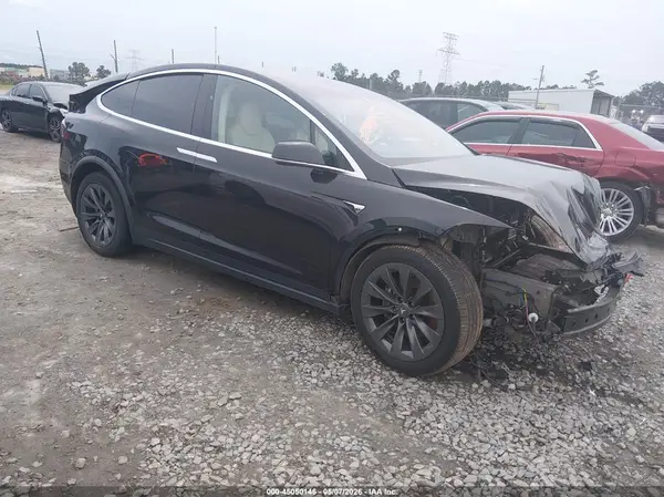 5YJXCAE22HF079156 2017 TESLA MODEL X - Image 1
