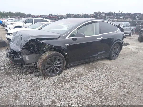 5YJXCAE22HF079156 2017 TESLA MODEL X - Image 2