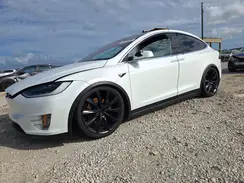 5YJXCAE22JF141144 2018 TESLA MODEL X