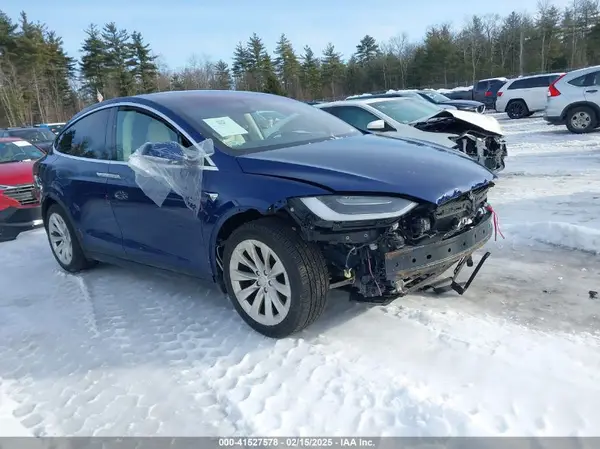 5YJXCAE22KF184383 2019 TESLA MODEL X - Image 1